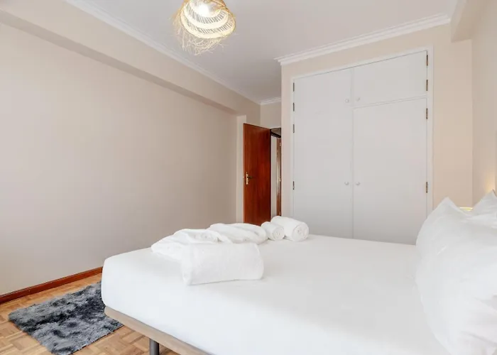 White Charm By The Sea *