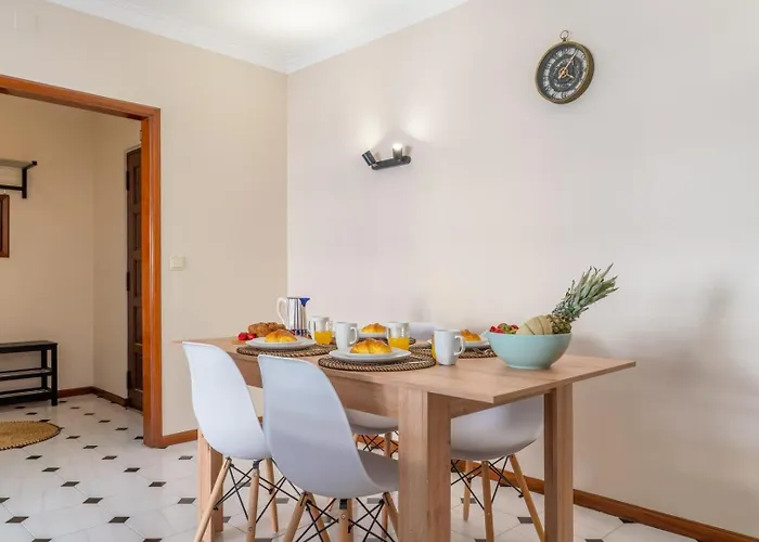 Apartman White Charm By The Sea *