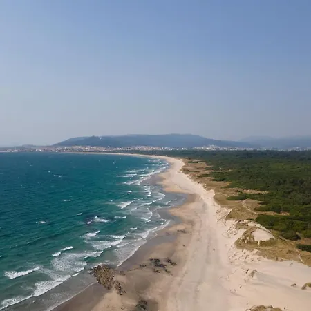 White Charm By The Sea Διαμέρισμα