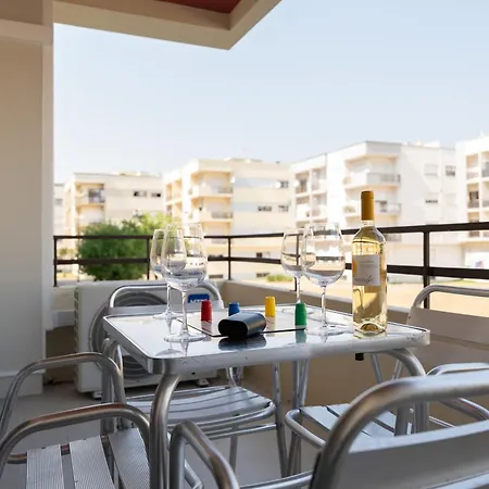 White Charm By The Sea Appartamento