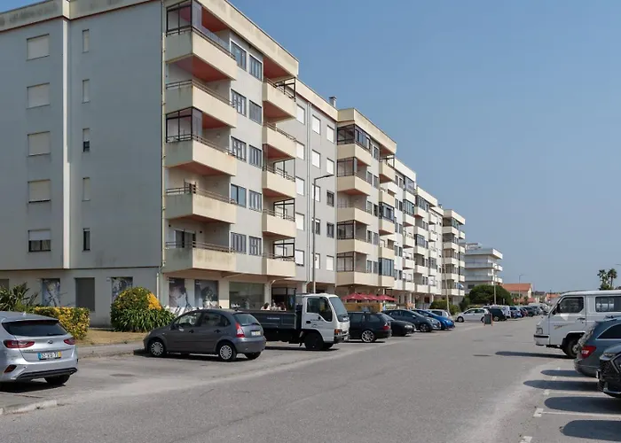 White Charm By The Sea Apartment *