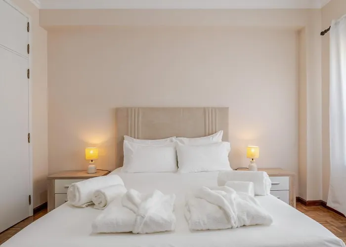 White Charm By The Sea *